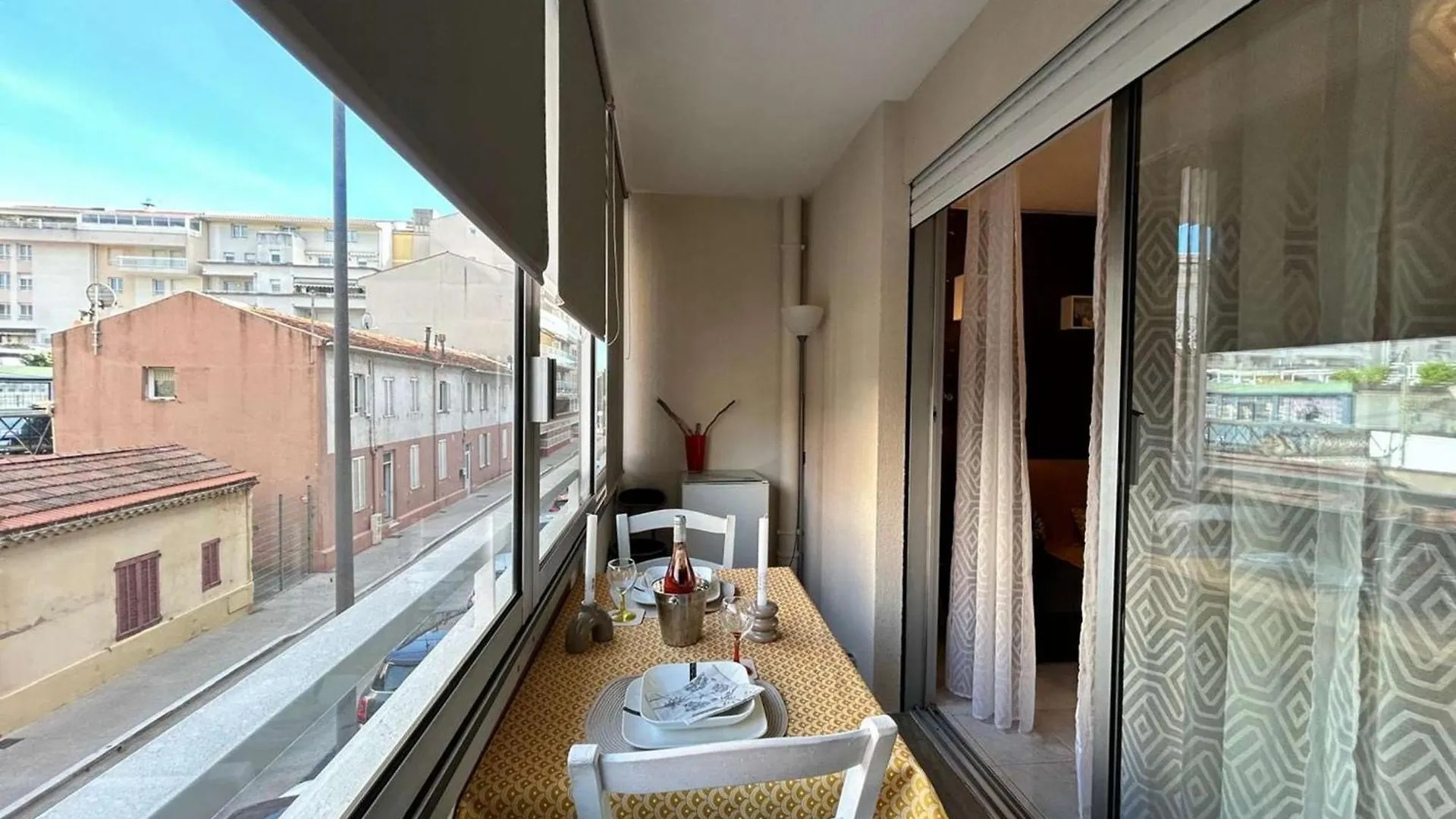 Lejlighed Studio 4 Pers, Plage A 800M, Centre Cannes La Bocca, Ascenseur, Wifi Gratuit - Fr-1-609-99